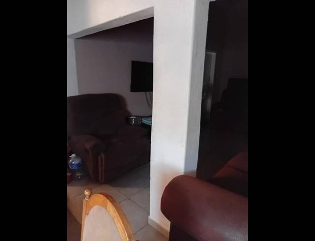 3 BEDROOM HOUSE FOR SALE IN PALM RIDGE